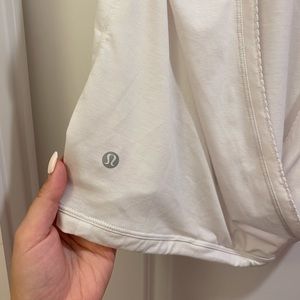 Lululemon Tank - White size 6